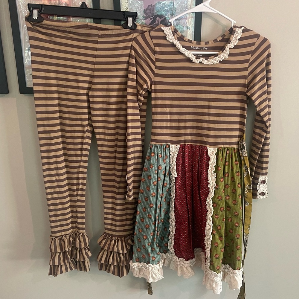 Mustard Pie tunic and leggings set